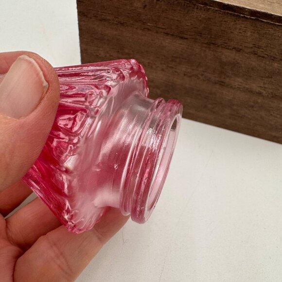 Pink glass Christmas trees rigged surface set of two small - Picture 7 of 10